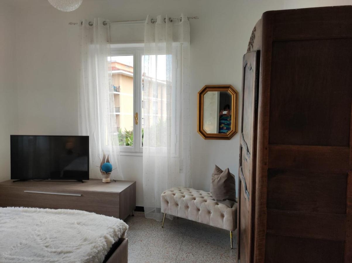 Appartamento Vicino Al Mare Con Parcheggio Рива-Лигуре Экстерьер фото